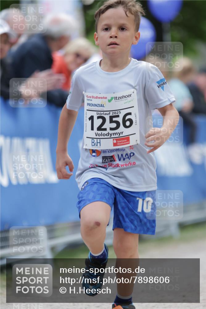 17.05.2025 - Störlauf H.Heesch http://msf.ph/oto/7898606 17.05.2025 14:58:23 Ziel 2025, 1256, 2, 5, 10 meine-sportfotos.de