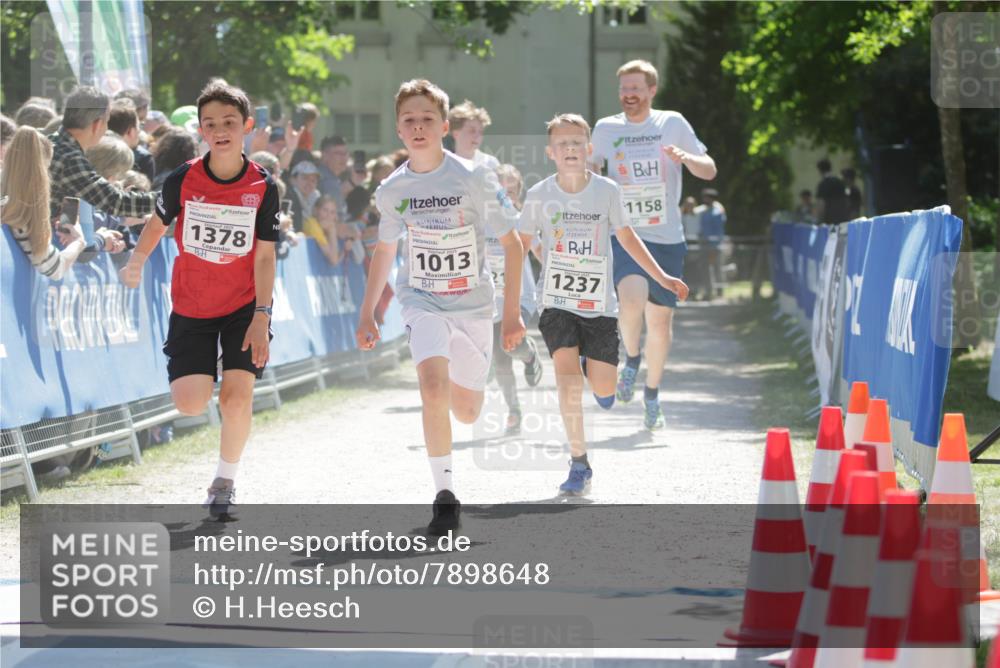 17.05.2025 - Störlauf H.Heesch http://msf.ph/oto/7898648 17.05.2025 14:44:38 Ziel 1378, 1013, 1237, 1158 meine-sportfotos.de