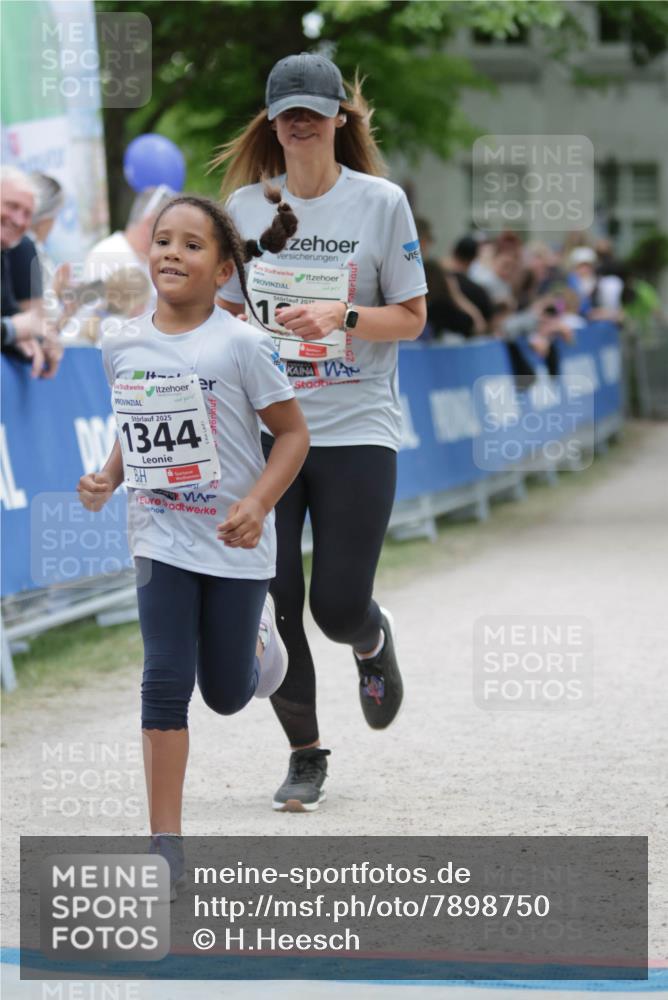 17.05.2025 - Störlauf H.Heesch http://msf.ph/oto/7898750 17.05.2025 15:00:01 Ziel 2025, 1344, 1, 202 meine-sportfotos.de