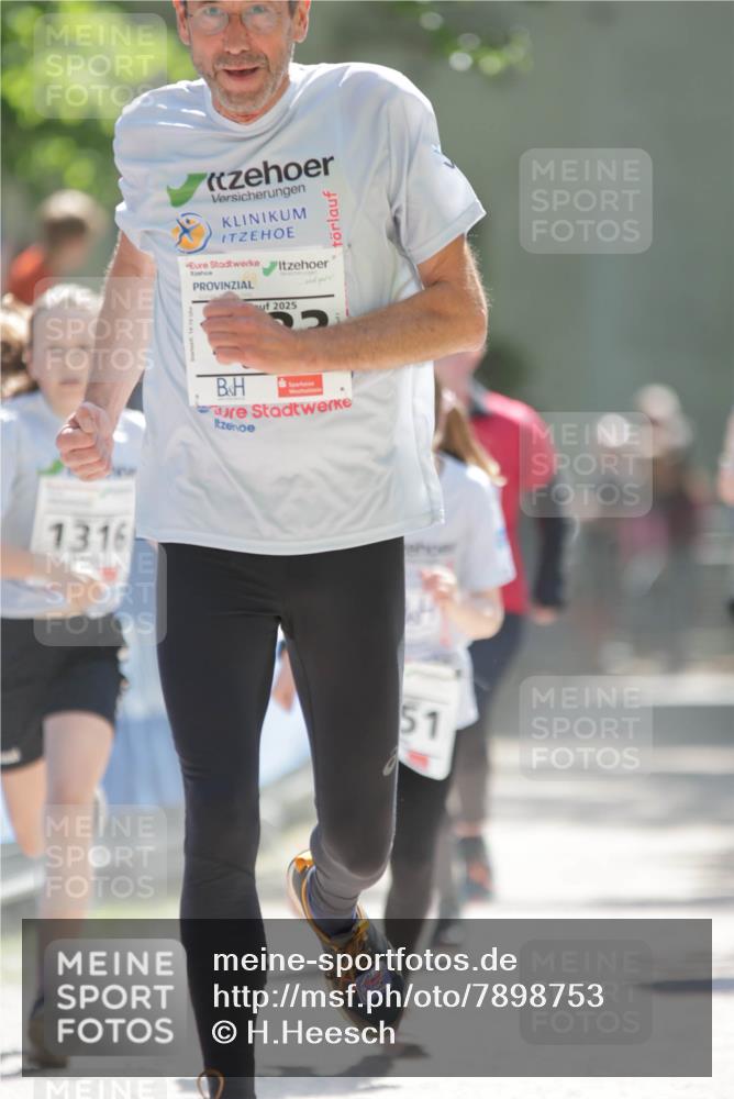17.05.2025 - Störlauf H.Heesch http://msf.ph/oto/7898753 17.05.2025 14:44:57 Ziel 1316, 2025, 51 meine-sportfotos.de
