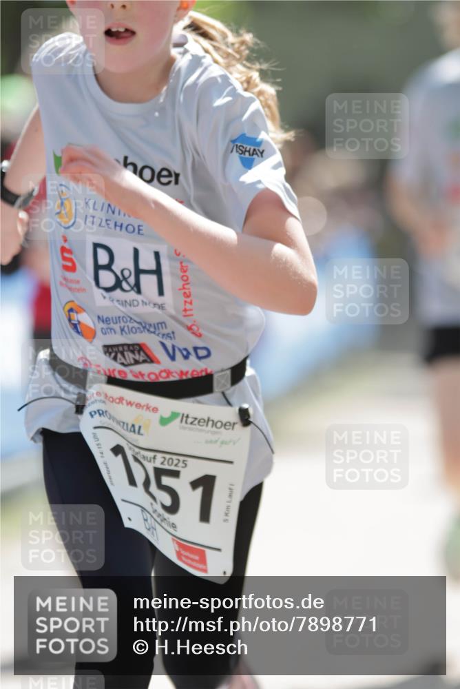 17.05.2025 - Störlauf H.Heesch http://msf.ph/oto/7898771 17.05.2025 14:45:00 Ziel 2025, 151, 5, 1 meine-sportfotos.de