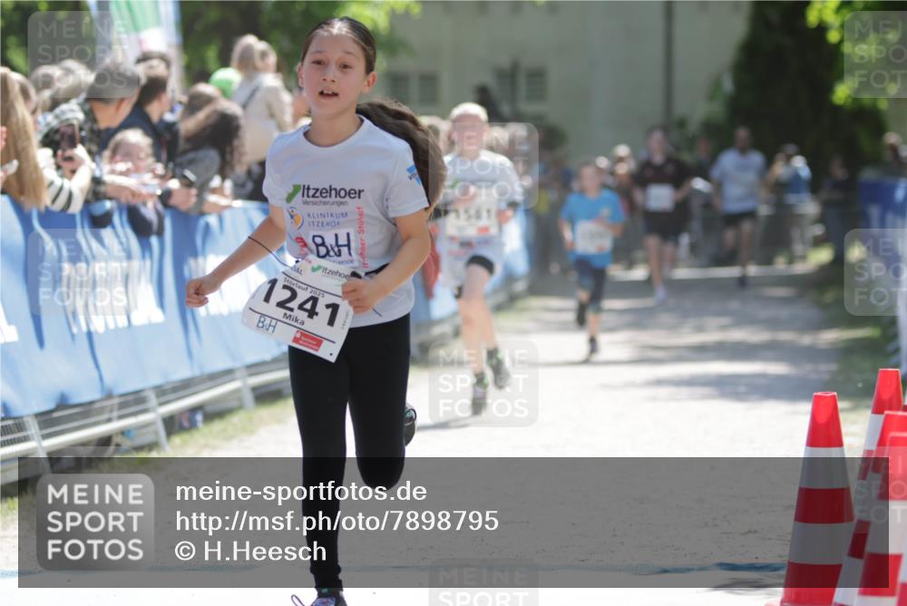 17.05.2025 - Störlauf H.Heesch http://msf.ph/oto/7898795 17.05.2025 14:45:03 Ziel 2025, 1241, 1541 meine-sportfotos.de