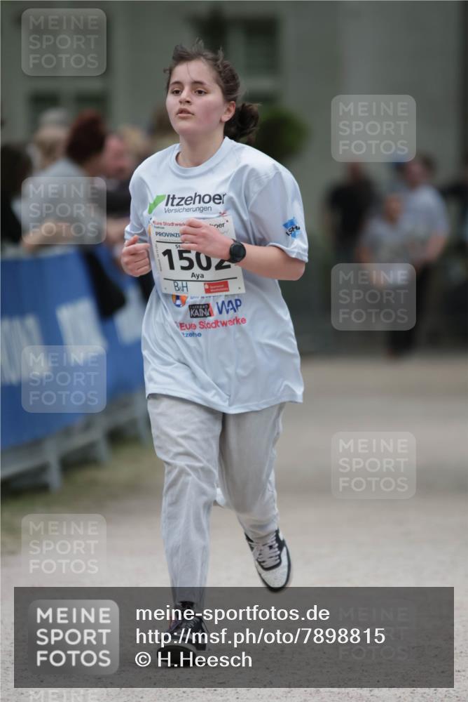 17.05.2025 - Störlauf H.Heesch http://msf.ph/oto/7898815 17.05.2025 15:00:13 Ziel 150 meine-sportfotos.de