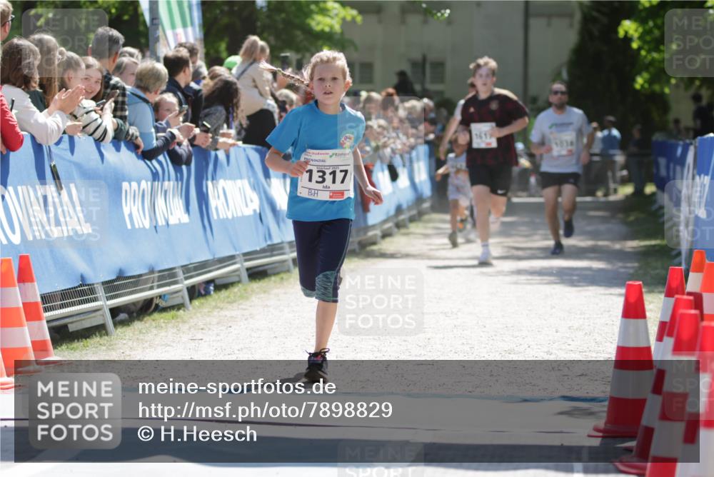 17.05.2025 - Störlauf H.Heesch http://msf.ph/oto/7898829 17.05.2025 14:45:07 Ziel 2025, 1317, 1619, 1038 meine-sportfotos.de