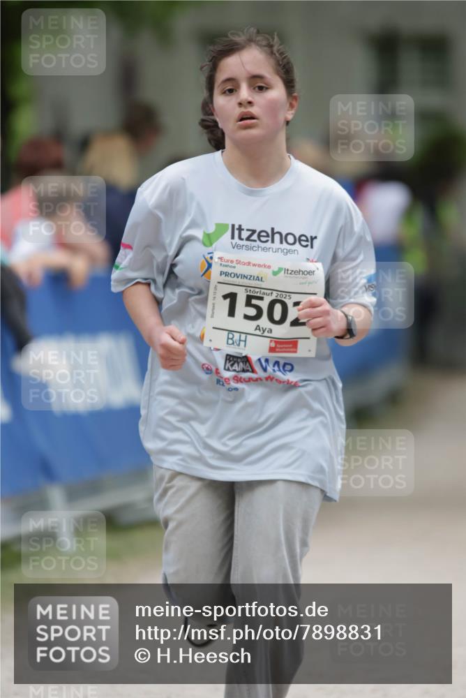 17.05.2025 - Störlauf H.Heesch http://msf.ph/oto/7898831 17.05.2025 15:00:14 Ziel 2025, 1502 meine-sportfotos.de