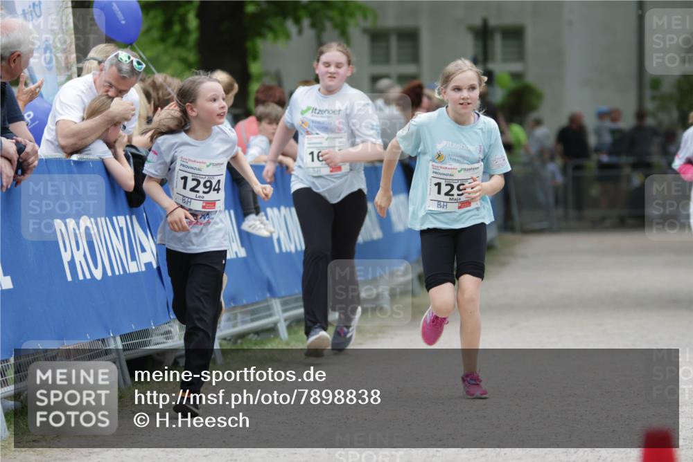 17.05.2025 - Störlauf H.Heesch http://msf.ph/oto/7898838 17.05.2025 15:00:21 Ziel 2025, 1294, 16, 129 meine-sportfotos.de