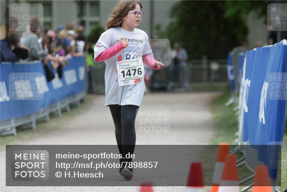 17.05.2025 - Störlauf H.Heesch http://msf.ph/oto/7898857 17.05.2025 15:00:24 Ziel 2025, 1476 meine-sportfotos.de