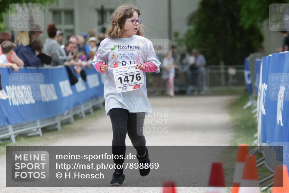 17.05.2025 - Störlauf H.Heesch http://msf.ph/oto/7898869 17.05.2025 15:00:24 Ziel 2025, 1476 meine-sportfotos.de