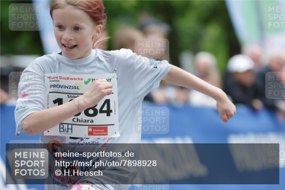 17.05.2025 - Störlauf H.Heesch http://msf.ph/oto/7898928 17.05.2025 15:00:34 Ziel 14, 15, 64, 5 meine-sportfotos.de