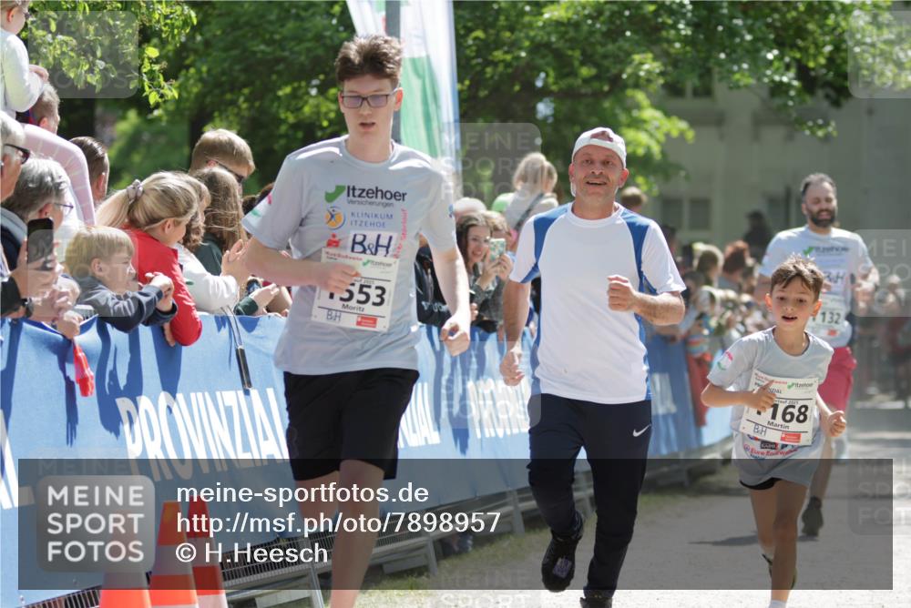 17.05.2025 - Störlauf H.Heesch http://msf.ph/oto/7898957 17.05.2025 14:45:26 Ziel 2025, 553, 168, 132 meine-sportfotos.de
