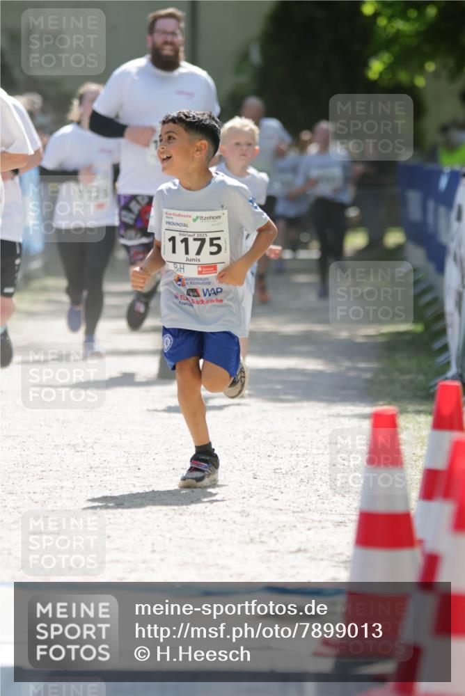17.05.2025 - Störlauf H.Heesch http://msf.ph/oto/7899013 17.05.2025 14:45:41 Ziel 1125, 2025, 1175 meine-sportfotos.de