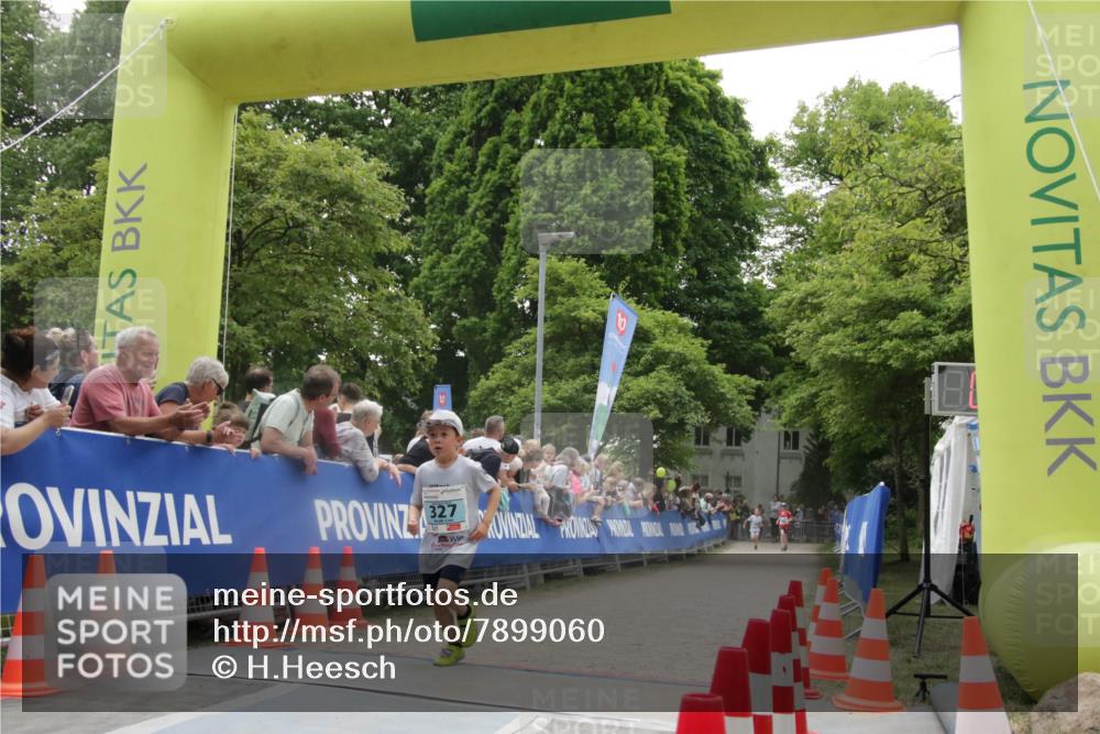 17.05.2025 - Störlauf H.Heesch http://msf.ph/oto/7899060 17.05.2025 13:42:41 Ziel 327 meine-sportfotos.de