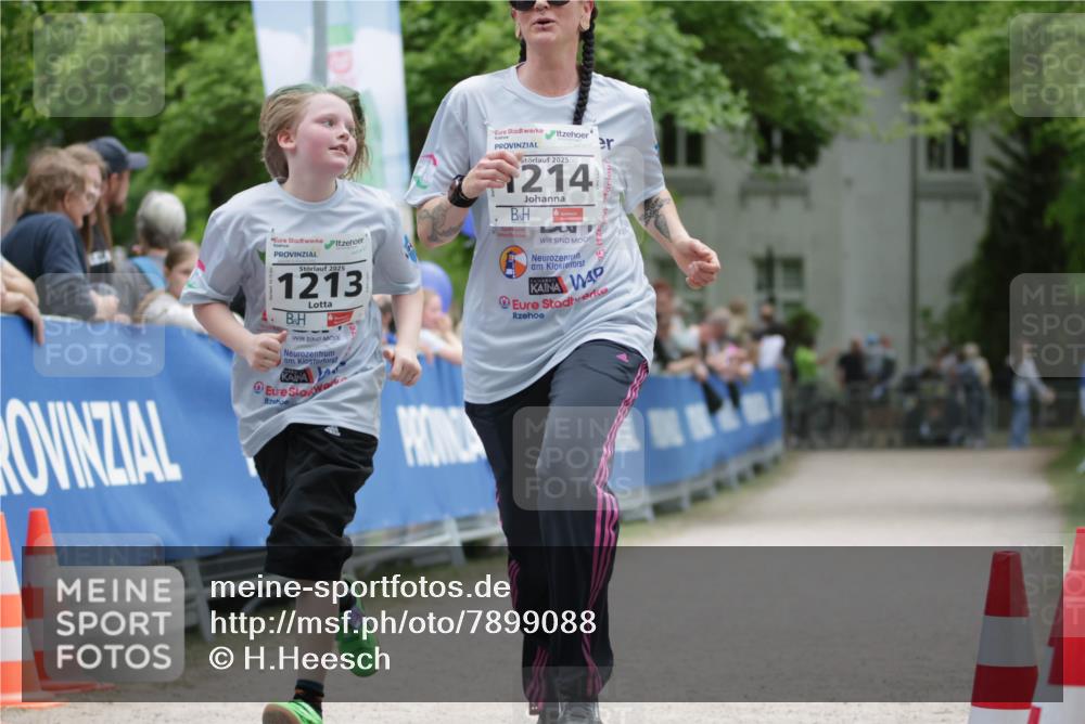 17.05.2025 - Störlauf H.Heesch http://msf.ph/oto/7899088 17.05.2025 15:01:24 Ziel 2025, 1213, 2025, 214 meine-sportfotos.de