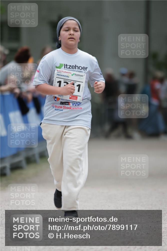 17.05.2025 - Störlauf H.Heesch http://msf.ph/oto/7899117 17.05.2025 15:01:59 Ziel 25, 11 meine-sportfotos.de