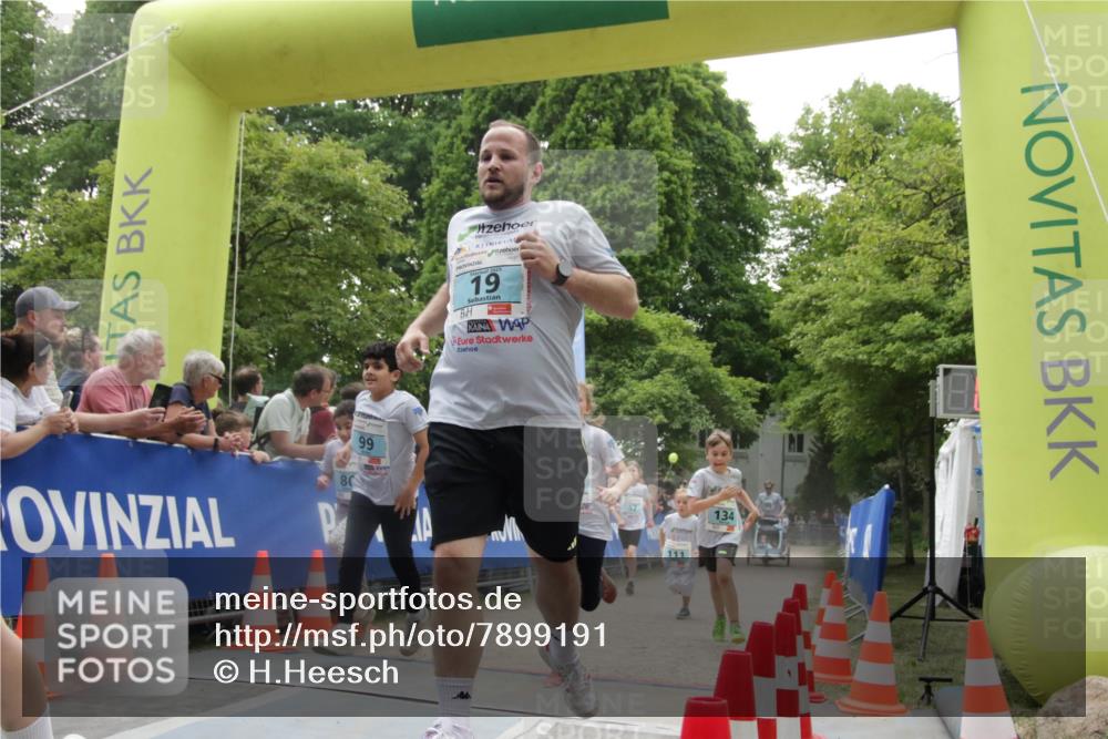 17.05.2025 - Störlauf H.Heesch http://msf.ph/oto/7899191 17.05.2025 13:43:50 Ziel 19, 19 meine-sportfotos.de