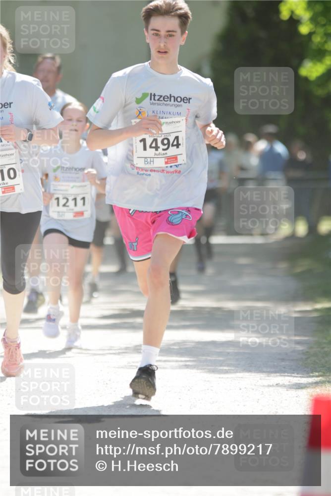 17.05.2025 - Störlauf H.Heesch http://msf.ph/oto/7899217 17.05.2025 14:46:27 Ziel 10, 1211, 2025, 1494 meine-sportfotos.de