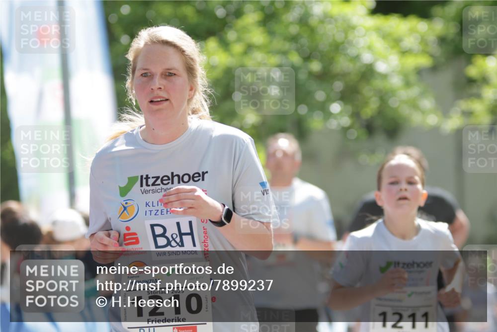 17.05.2025 - Störlauf H.Heesch http://msf.ph/oto/7899237 17.05.2025 14:46:31 Ziel 14, 2025, 1210, 1211 meine-sportfotos.de