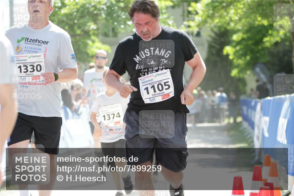 17.05.2025 - Störlauf H.Heesch http://msf.ph/oto/7899259 17.05.2025 14:46:33 Ziel 2025, 1330, 1374, 590, 58, 8, 2025, 1105 meine-sportfotos.de