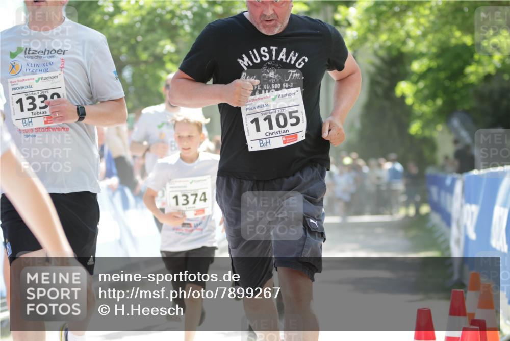 17.05.2025 - Störlauf H.Heesch http://msf.ph/oto/7899267 17.05.2025 14:46:33 Ziel 2025, 1330, 1374, 590, 58, 2025, 1105 meine-sportfotos.de