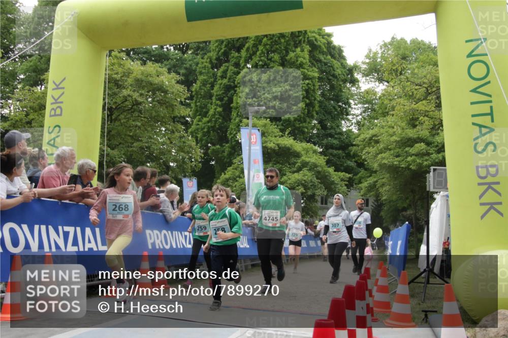 17.05.2025 - Störlauf H.Heesch http://msf.ph/oto/7899270 17.05.2025 13:44:16 Ziel 268, 4745 meine-sportfotos.de