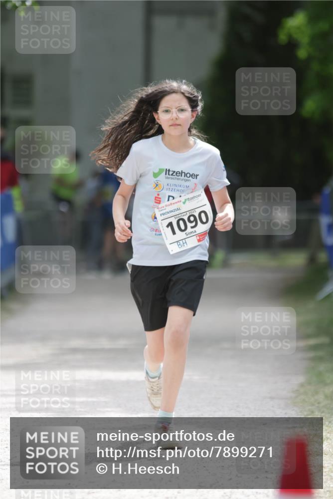17.05.2025 - Störlauf H.Heesch http://msf.ph/oto/7899271 17.05.2025 15:04:12 Ziel 2025, 1090 meine-sportfotos.de