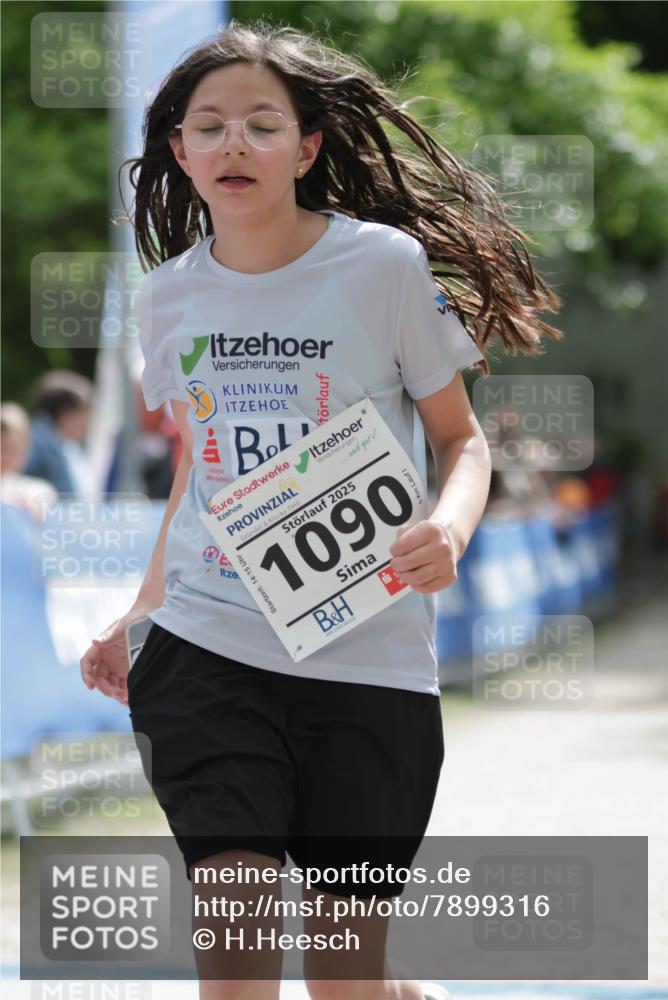 17.05.2025 - Störlauf H.Heesch http://msf.ph/oto/7899316 17.05.2025 15:04:16 Ziel 14, 15, 2025, 1090 meine-sportfotos.de
