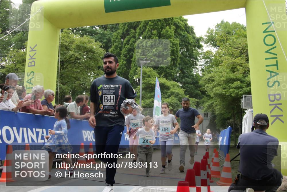 17.05.2025 - Störlauf H.Heesch http://msf.ph/oto/7899413 17.05.2025 13:44:57 Ziel 22, 250, 264 meine-sportfotos.de