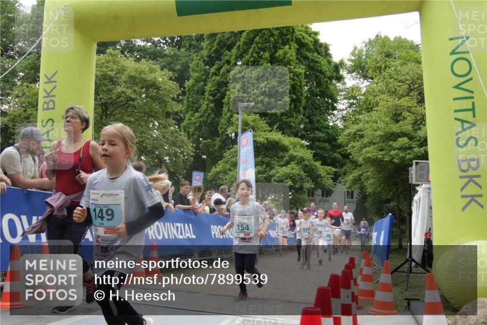 17.05.2025 - Störlauf H.Heesch http://msf.ph/oto/7899539 17.05.2025 13:45:23 Ziel 30, 149, 154 meine-sportfotos.de