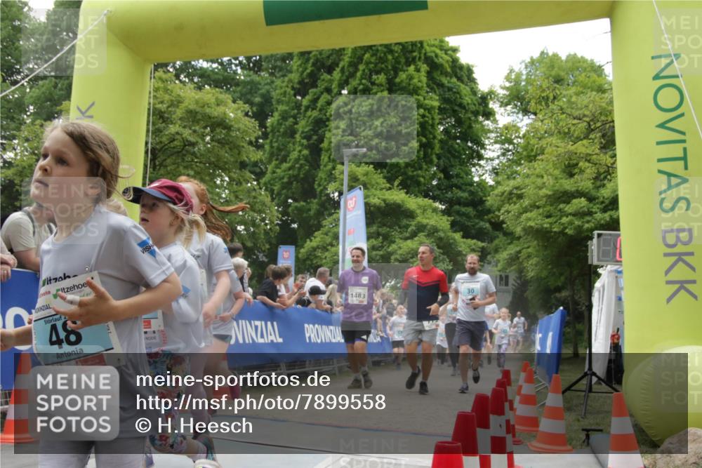 17.05.2025 - Störlauf H.Heesch http://msf.ph/oto/7899558 17.05.2025 13:45:26 Ziel 48, 2, 1483 meine-sportfotos.de