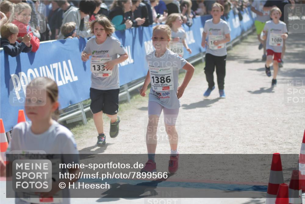 17.05.2025 - Störlauf H.Heesch http://msf.ph/oto/7899566 17.05.2025 14:47:11 Ziel 133, 1400, 1386, 1085, 1080 meine-sportfotos.de