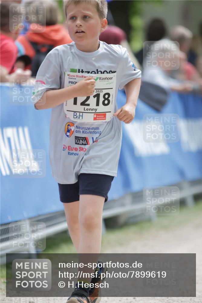 17.05.2025 - Störlauf H.Heesch http://msf.ph/oto/7899619 17.05.2025 15:05:49 Ziel 2025, 1218 meine-sportfotos.de