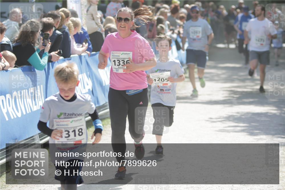 17.05.2025 - Störlauf H.Heesch http://msf.ph/oto/7899626 17.05.2025 14:47:28 Ziel 318, 2025, 1336, 1205, 1675 meine-sportfotos.de
