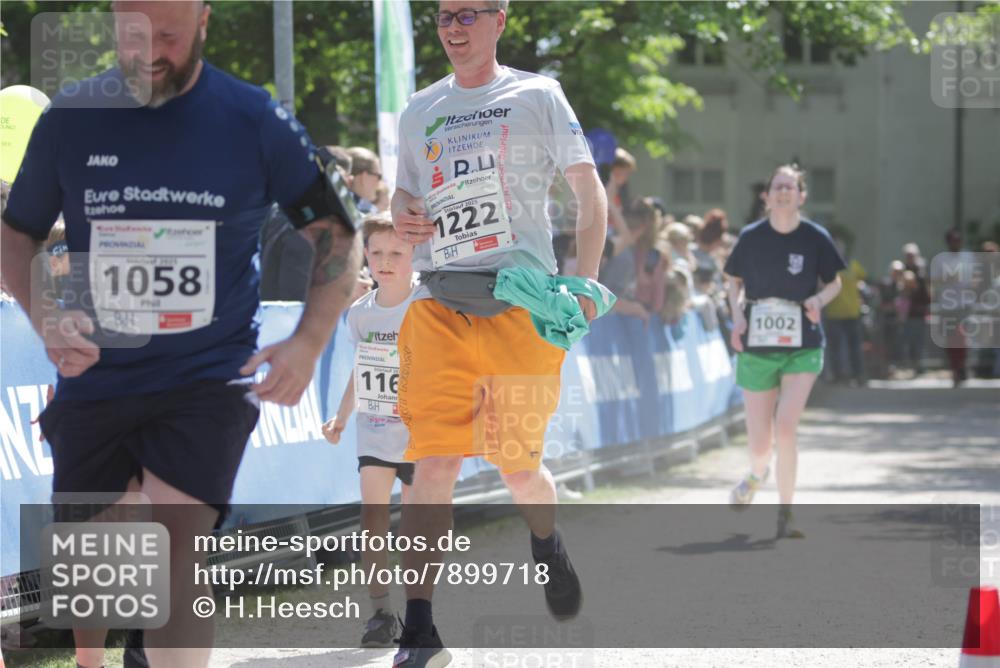 17.05.2025 - Störlauf H.Heesch http://msf.ph/oto/7899718 17.05.2025 14:47:43 Ziel 1058, 116, 2025, 1222, 1002 meine-sportfotos.de
