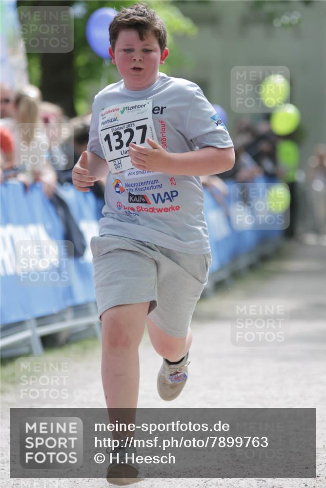 17.05.2025 - Störlauf H.Heesch http://msf.ph/oto/7899763 17.05.2025 15:09:26 Ziel 2025, 1327, 25, 17014 meine-sportfotos.de