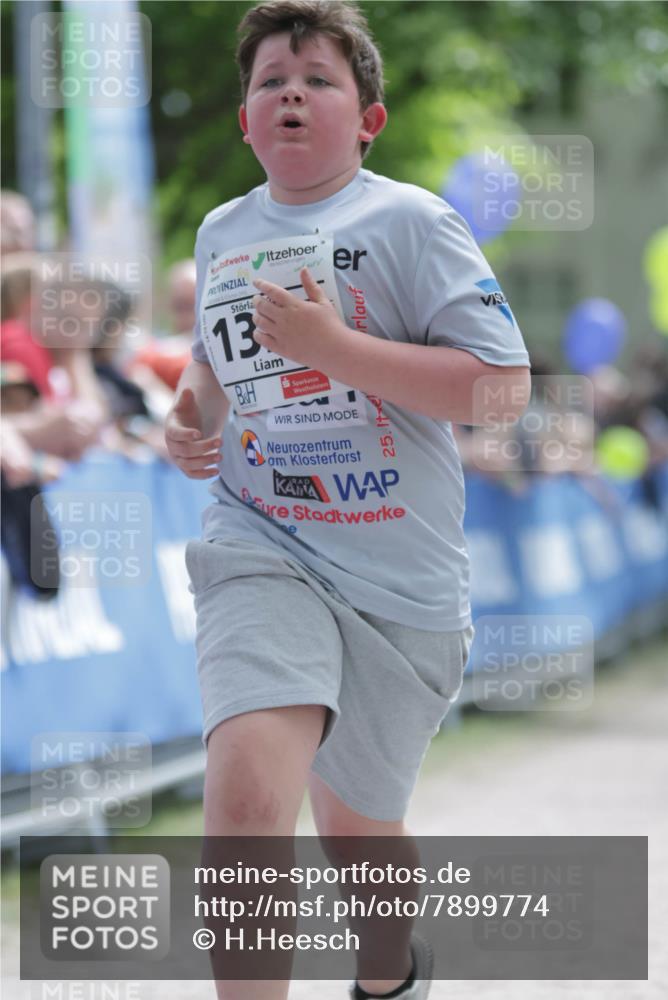 17.05.2025 - Störlauf H.Heesch http://msf.ph/oto/7899774 17.05.2025 15:09:27 Ziel 13, 25 meine-sportfotos.de