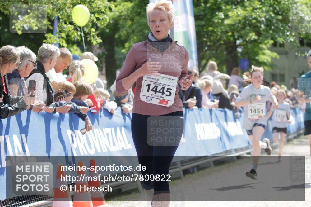 17.05.2025 - Störlauf H.Heesch http://msf.ph/oto/7899822 17.05.2025 14:48:12 Ziel 2025, 1445, 1451 meine-sportfotos.de