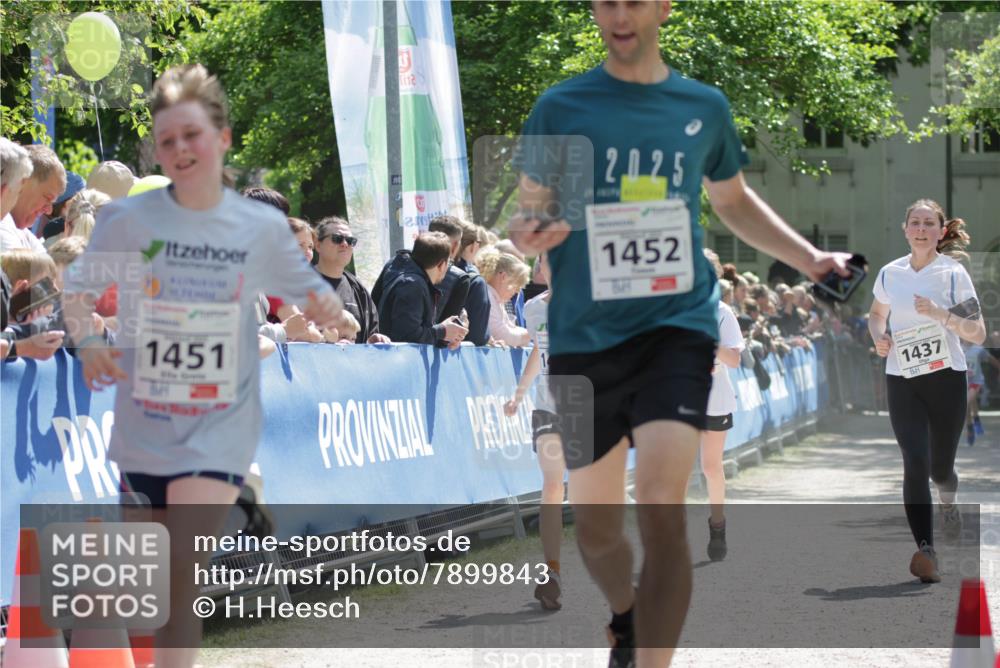 17.05.2025 - Störlauf H.Heesch http://msf.ph/oto/7899843 17.05.2025 14:48:14 Ziel 1451, 2025, 1452, 1437 meine-sportfotos.de