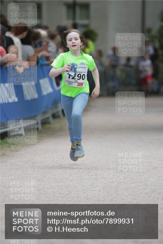 17.05.2025 - Störlauf H.Heesch http://msf.ph/oto/7899931 17.05.2025 15:17:58 Ziel 2025, 1290 meine-sportfotos.de