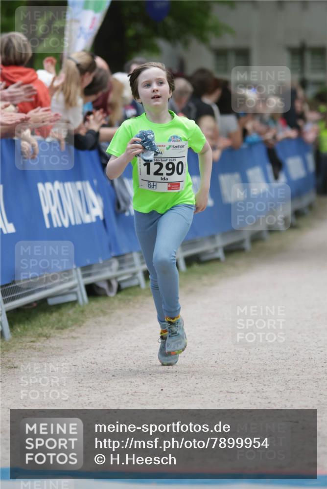 17.05.2025 - Störlauf H.Heesch http://msf.ph/oto/7899954 17.05.2025 15:17:59 Ziel 2025, 1290 meine-sportfotos.de