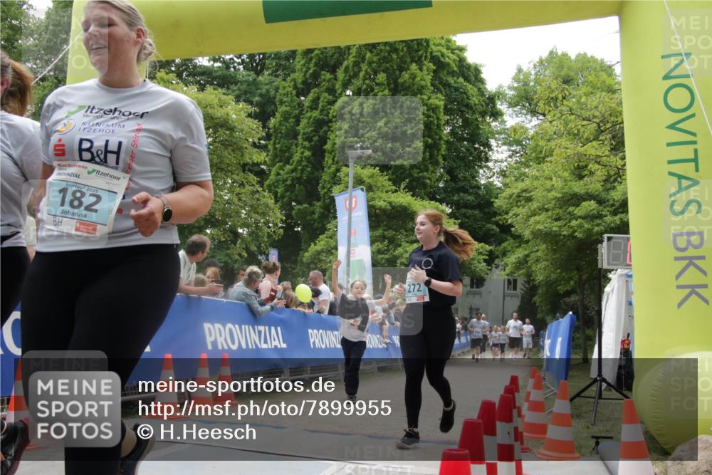 17.05.2025 - Störlauf H.Heesch http://msf.ph/oto/7899955 17.05.2025 13:46:48 Ziel 2025, 182, 272 meine-sportfotos.de