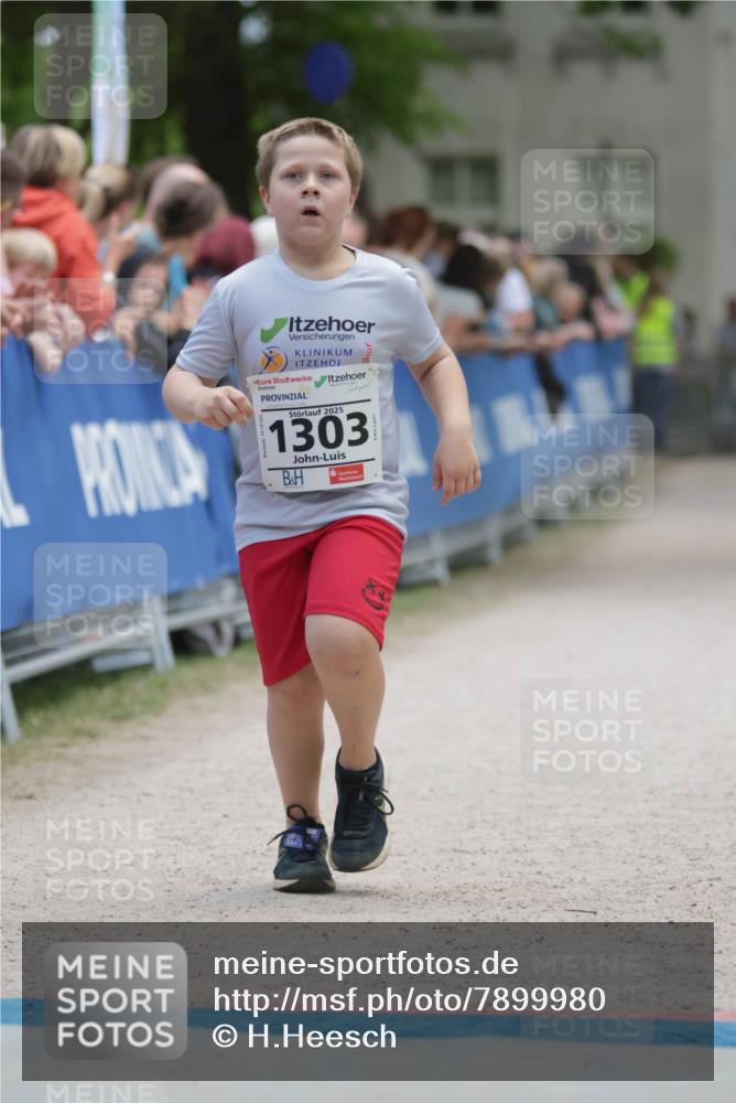 17.05.2025 - Störlauf H.Heesch http://msf.ph/oto/7899980 17.05.2025 15:18:13 Ziel 2025, 1303 meine-sportfotos.de