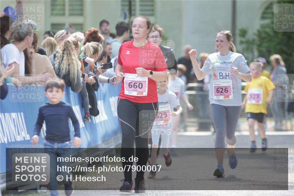 17.05.2025 - Störlauf H.Heesch http://msf.ph/oto/7900007 17.05.2025 14:00:28 Ziel 660, 626, 923, 625 meine-sportfotos.de