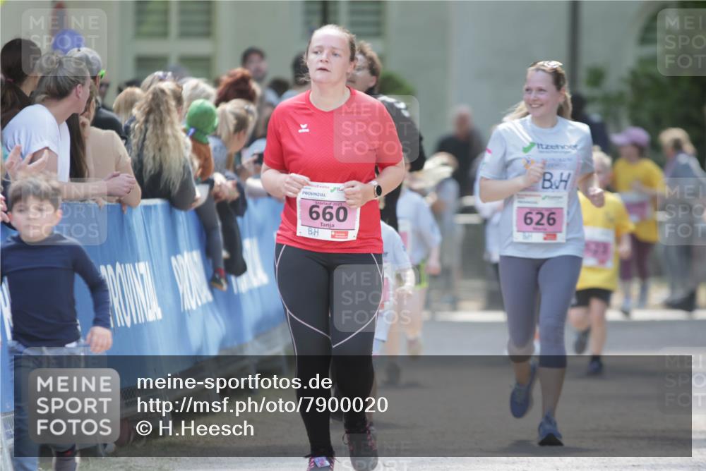 17.05.2025 - Störlauf H.Heesch http://msf.ph/oto/7900020 17.05.2025 14:00:29 Ziel 2025, 660, 626 meine-sportfotos.de