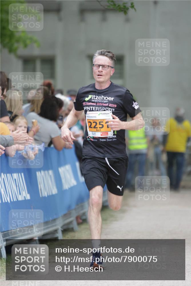 17.05.2025 - Störlauf H.Heesch http://msf.ph/oto/7900075 17.05.2025 15:21:05 Ziel 21, 2019, 2025, 225 meine-sportfotos.de