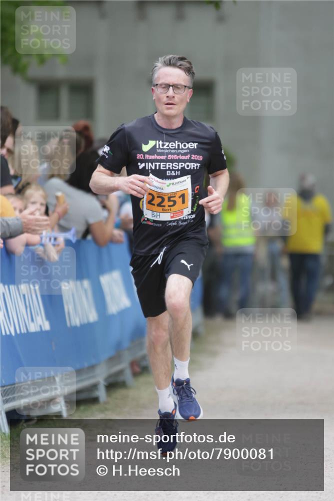 17.05.2025 - Störlauf H.Heesch http://msf.ph/oto/7900081 17.05.2025 15:21:05 Ziel 20, 2019, 2025, 2251 meine-sportfotos.de