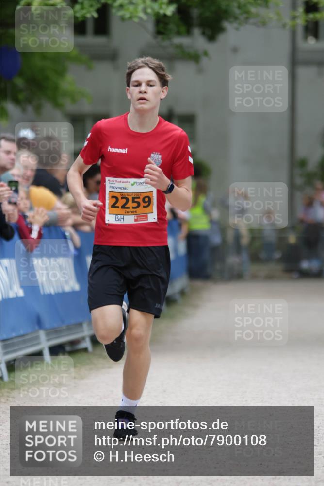 17.05.2025 - Störlauf H.Heesch http://msf.ph/oto/7900108 17.05.2025 15:21:28 Ziel 2025, 2259 meine-sportfotos.de