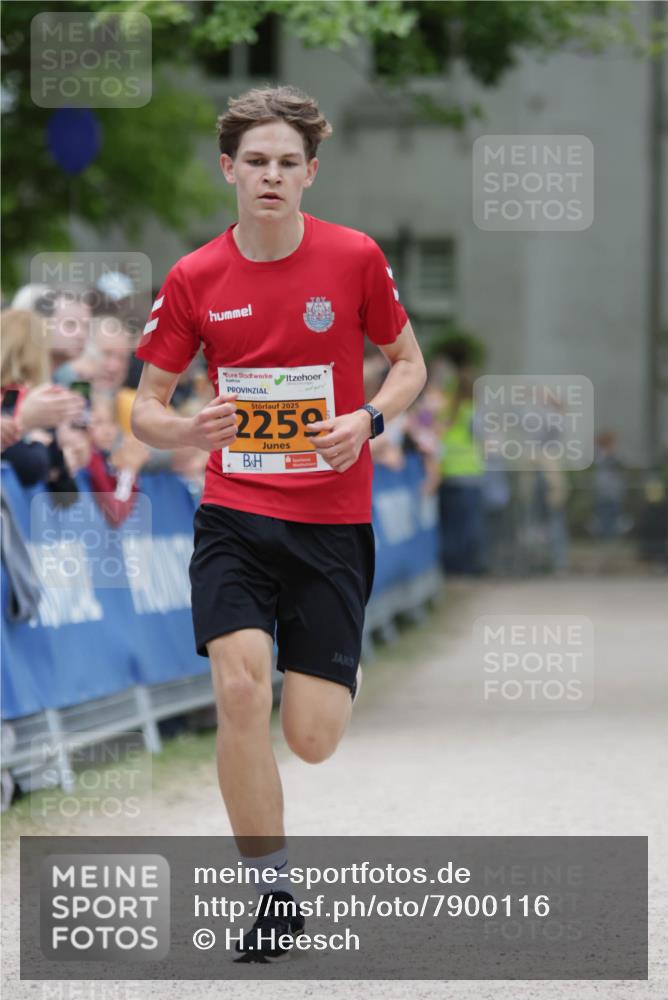 17.05.2025 - Störlauf H.Heesch http://msf.ph/oto/7900116 17.05.2025 15:21:28 Ziel 2025, 2259 meine-sportfotos.de