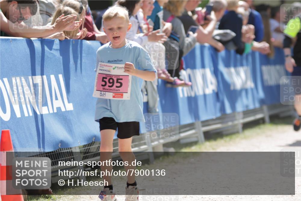 17.05.2025 - Störlauf H.Heesch http://msf.ph/oto/7900136 17.05.2025 14:01:11 Ziel 2025, 595, 888 meine-sportfotos.de