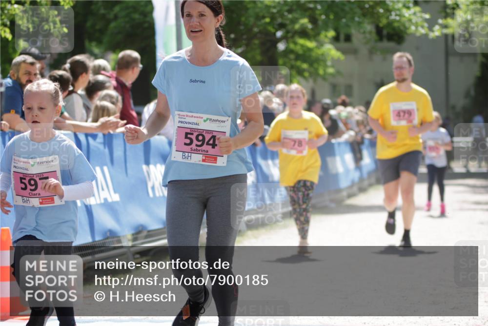 17.05.2025 - Störlauf H.Heesch http://msf.ph/oto/7900185 17.05.2025 14:01:16 Ziel 2025, 597, 2025, 594, 479 meine-sportfotos.de