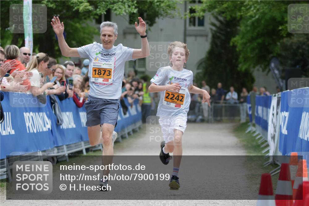 17.05.2025 - Störlauf H.Heesch http://msf.ph/oto/7900199 17.05.2025 15:21:59 Ziel 2025, 1873, 2242 meine-sportfotos.de